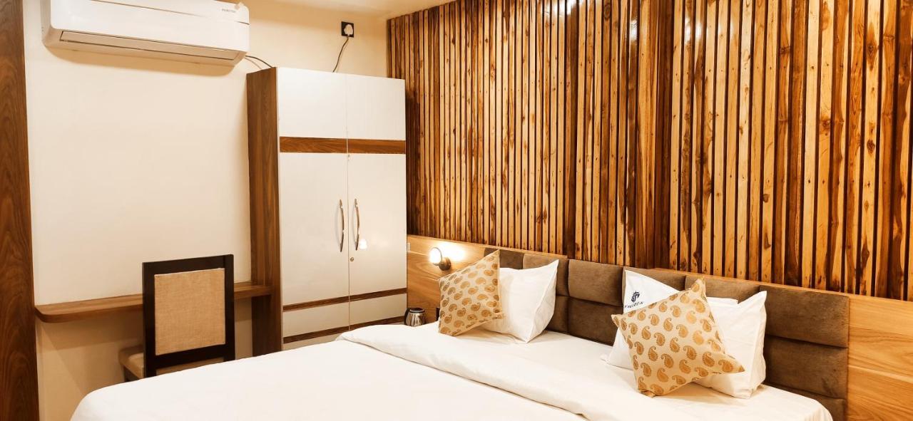 Townhouse 1168 Hotel Sm Paradise Tikkavanipalem Ngoại thất bức ảnh